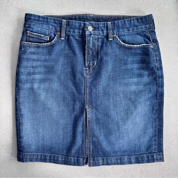 Citizens of Humanity Sophia Denim Skirt. Size 29. - Picture 2 of 10